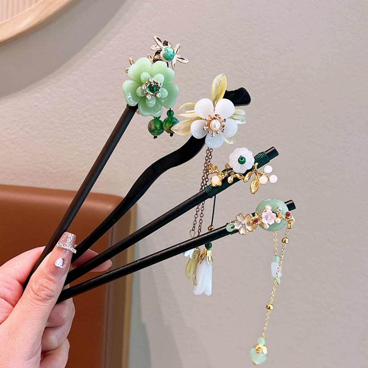 Exquisite Flower Tassel Wooden – обзор и цена Hanbok Hair Pin